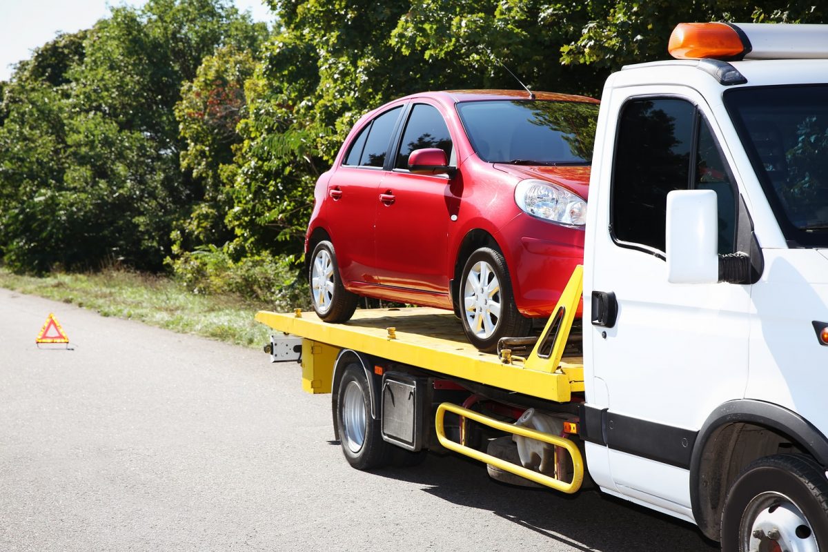 the-insurance-requirements-for-a-tow-truck-operator-byrnes-agency